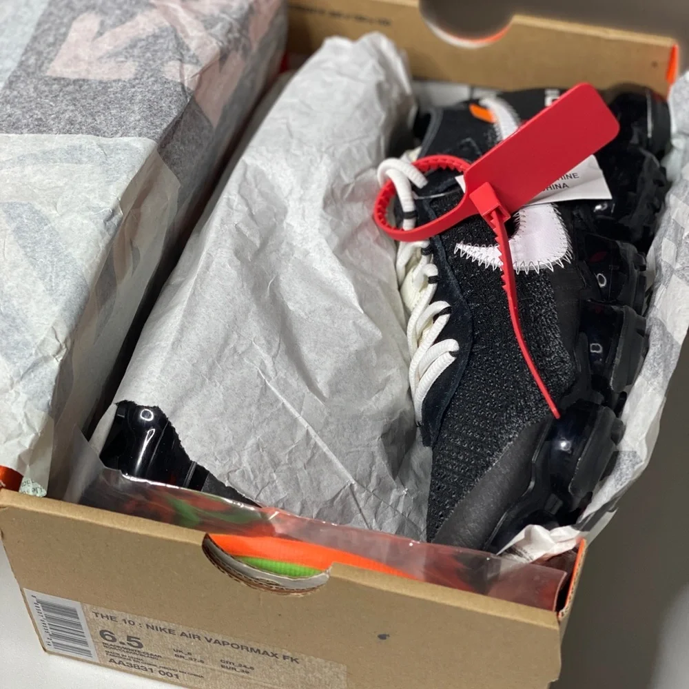 Nike new off